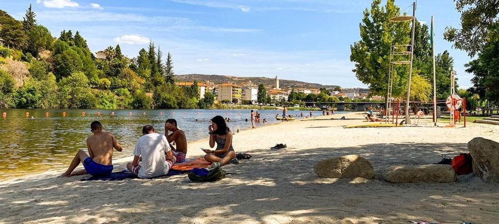 Quinta Da Libelinha Alojamento Local - Мирандела Экстерьер фото